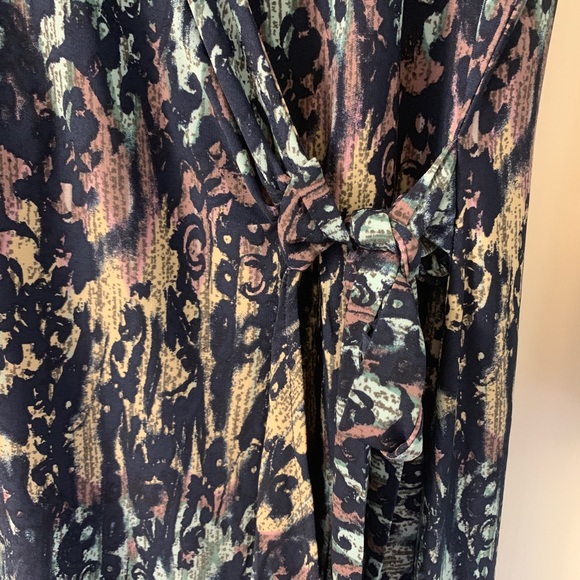 BCBG "Adele" dress, new with tags - Picture 4 of 5